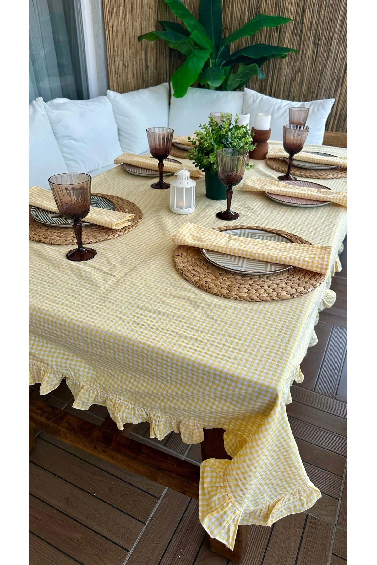 Thin Keten Sarı Pötikare Fırfırlı Masa Örtüsü