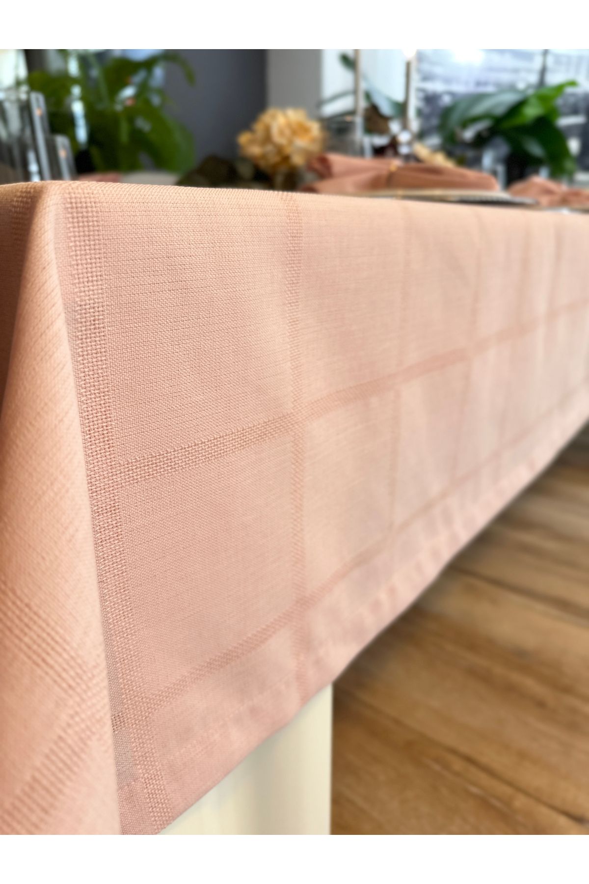 Keten Dokulu Dertsiz Kare Desenli Pudra Pembe Masa Örtüsü