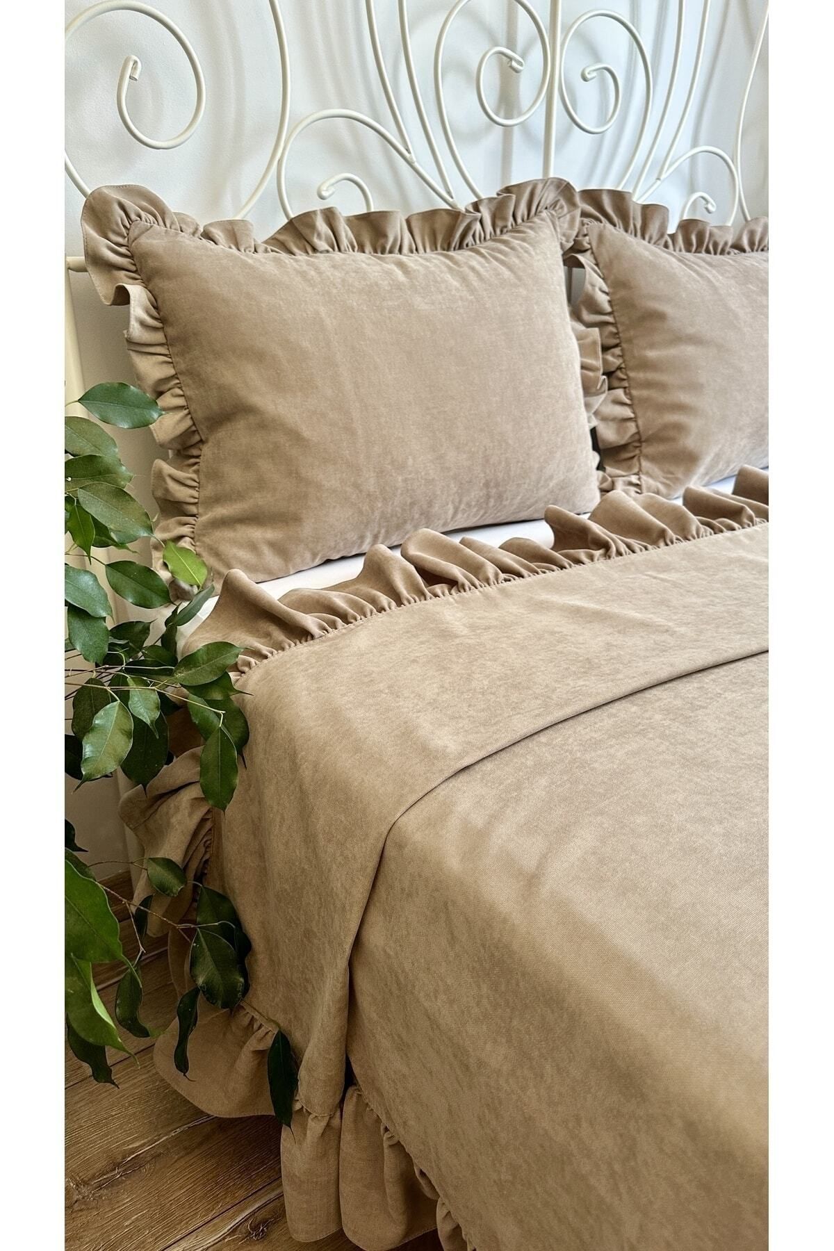 Fırfırlı Açık Ay Taşı Yatak Örtüsü Seti Tek Kişilik