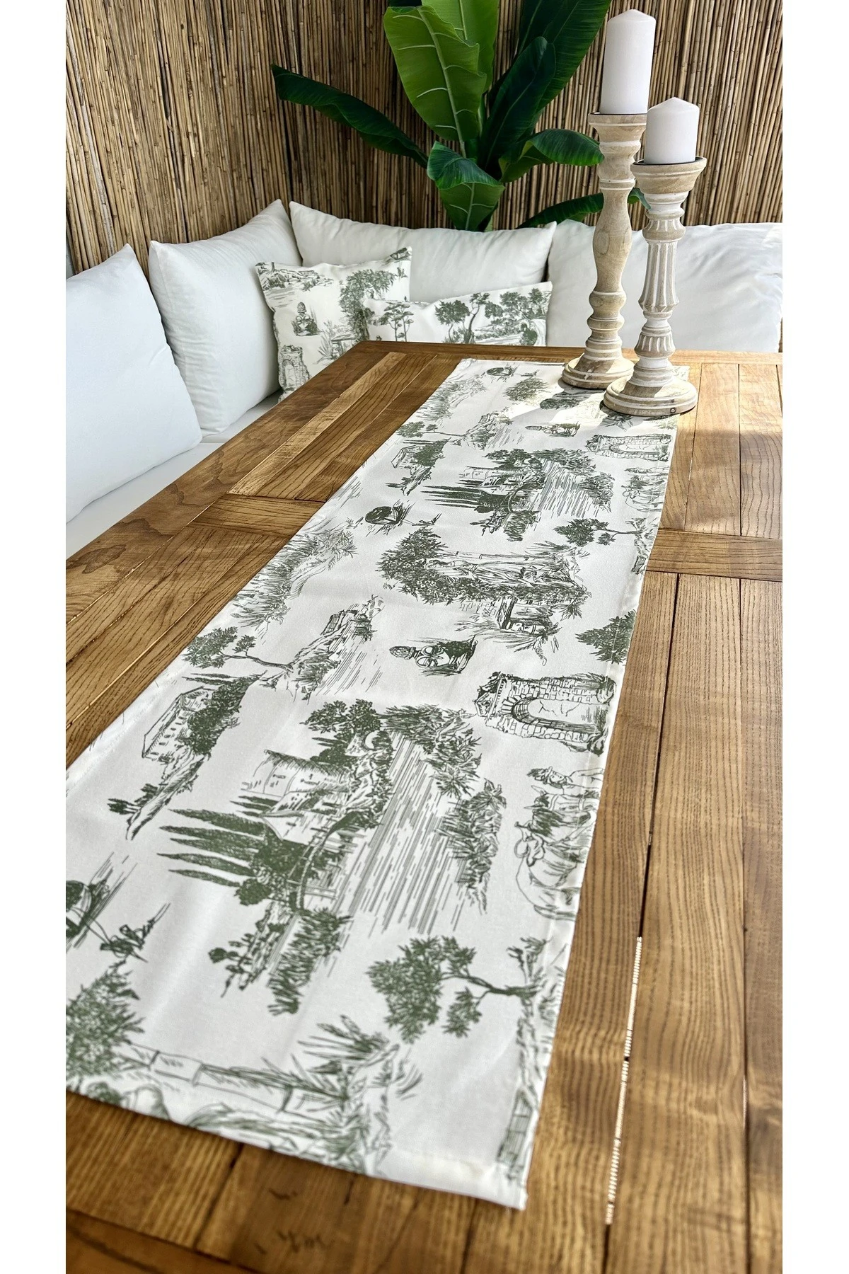 Vintage Desenli Yeşil Ekru Runner Dertsiz Leke Tutmaz