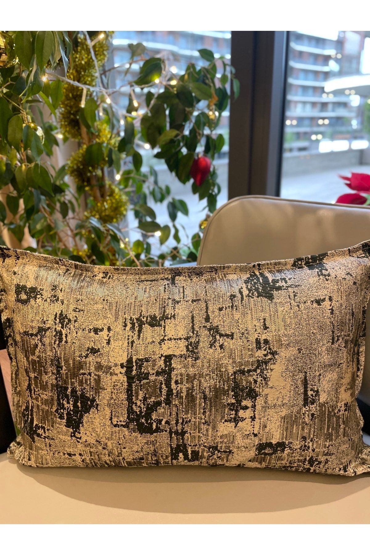 Gold Koyu Yeşil Detaylı Kırlent Kılıfı