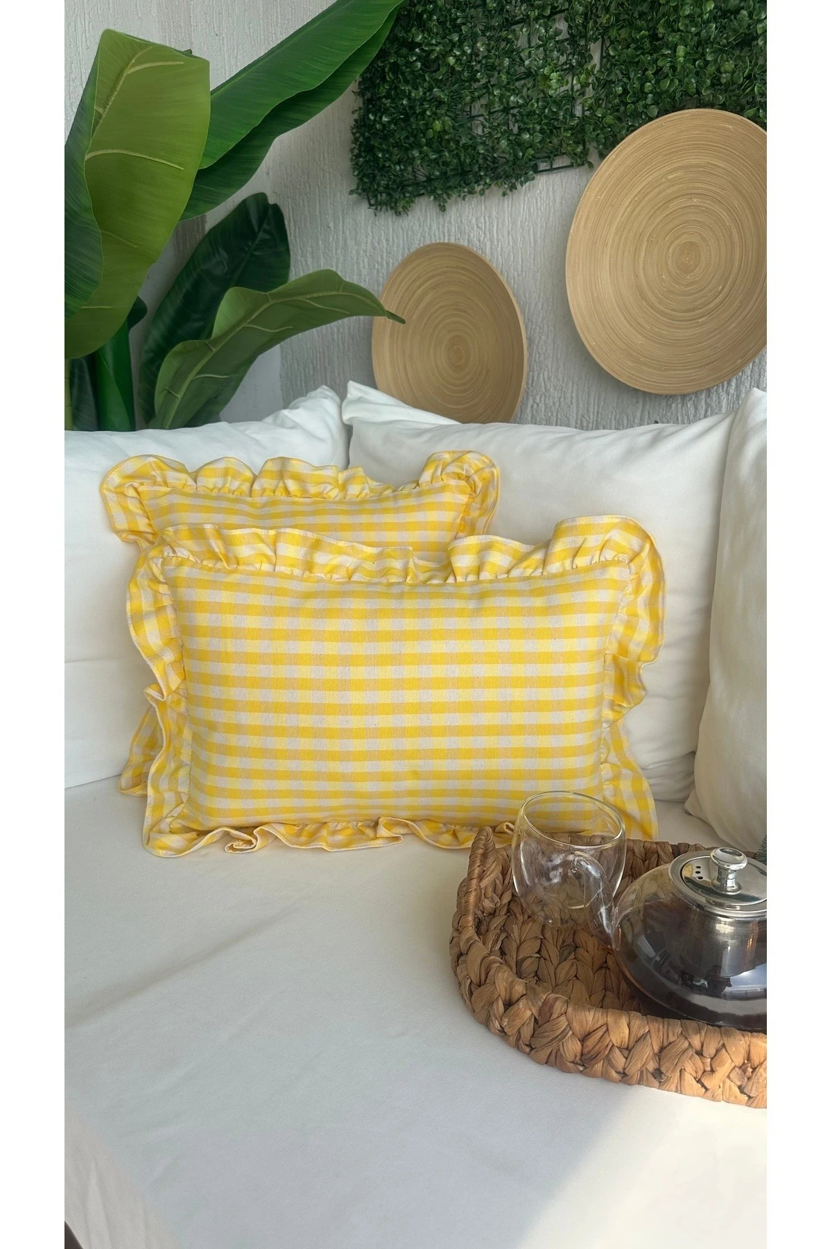 Keten Doku Vintage Pötikareli Fırfırlı Kırlent Kılıfı 3