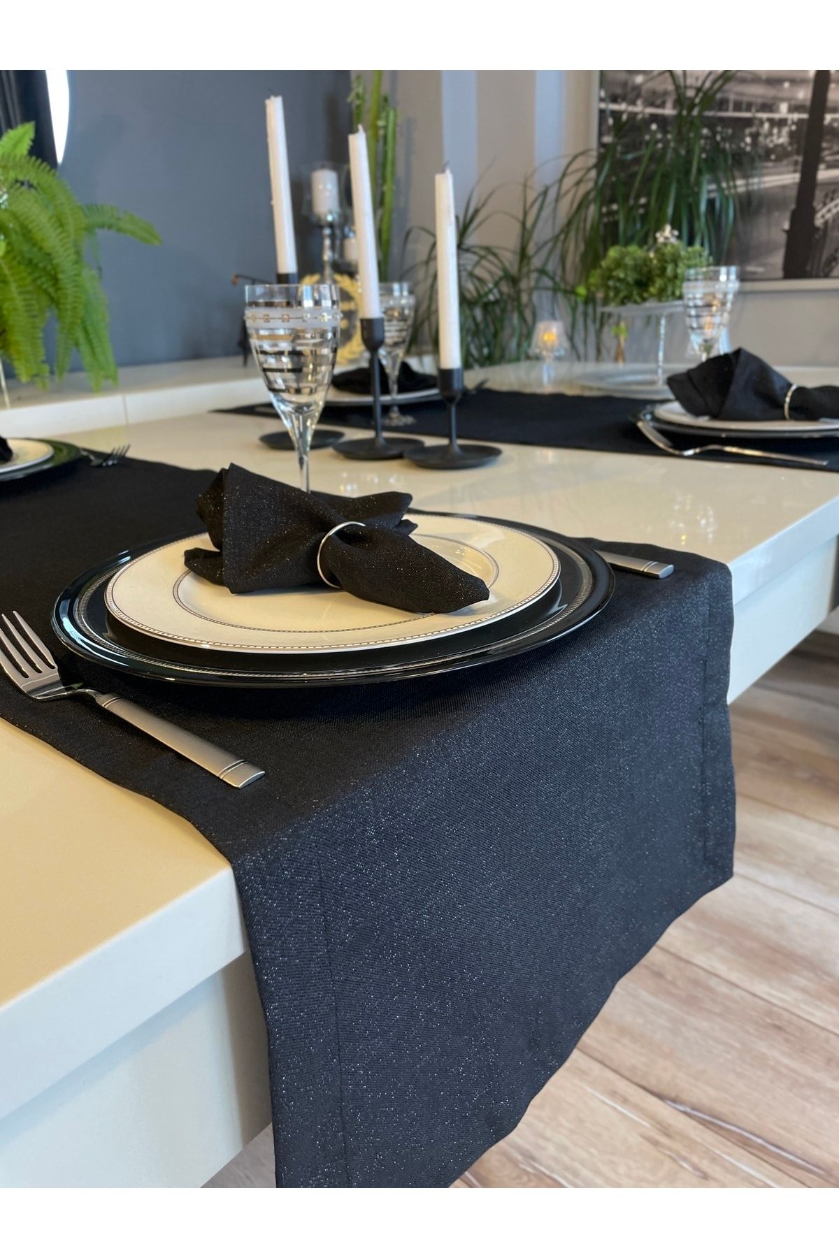 Simli Siyah Keten Dokulu Dertsiz Runner