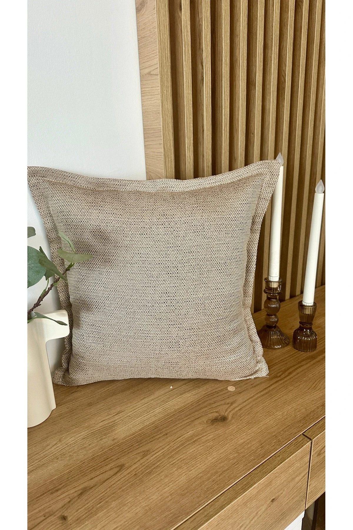 Bej Bronz Detaylı Kırlent Kılıfı