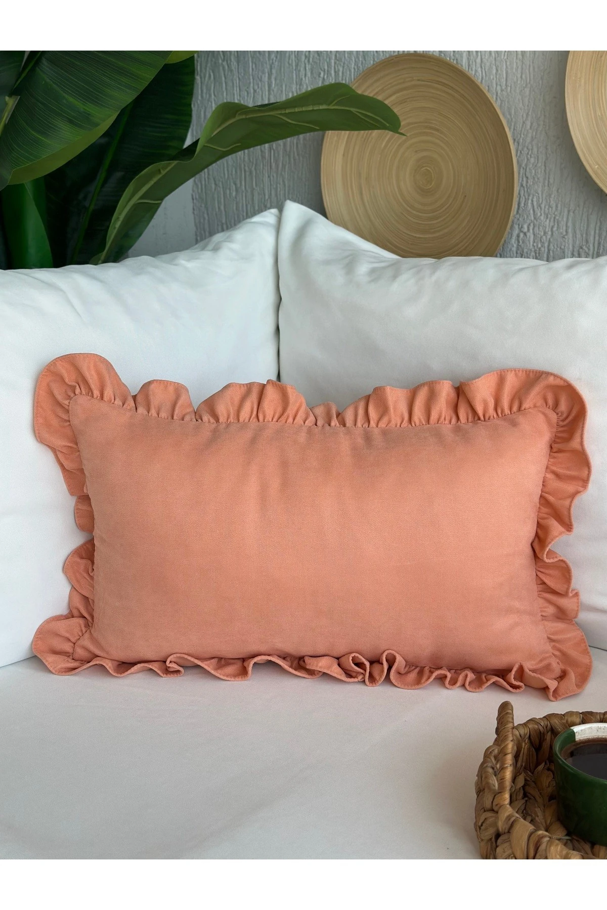 Somon Rengi Vintage Fırfırlı Kırlent Kılıfı 1 Ad