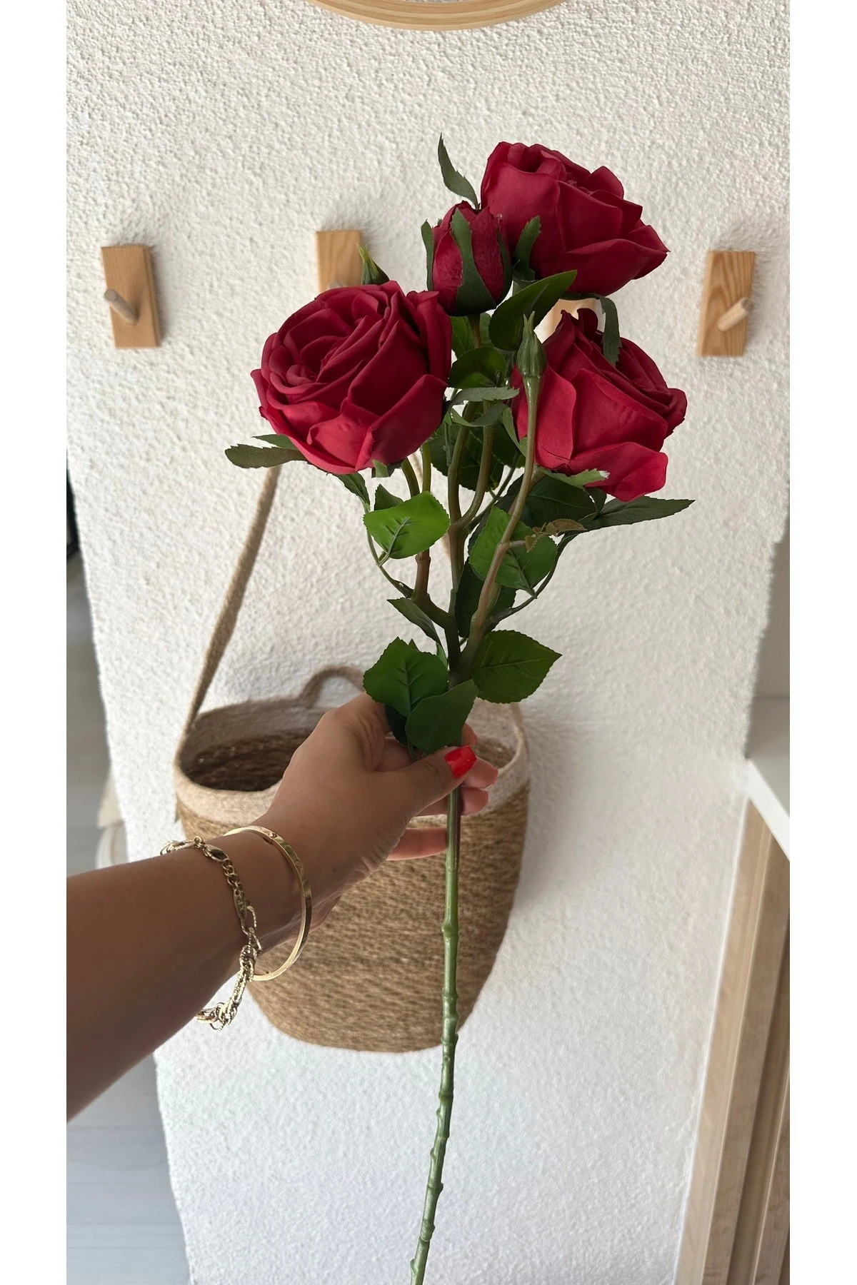 Islak Dokulu Yapay Kırmızı Gül 75 cm