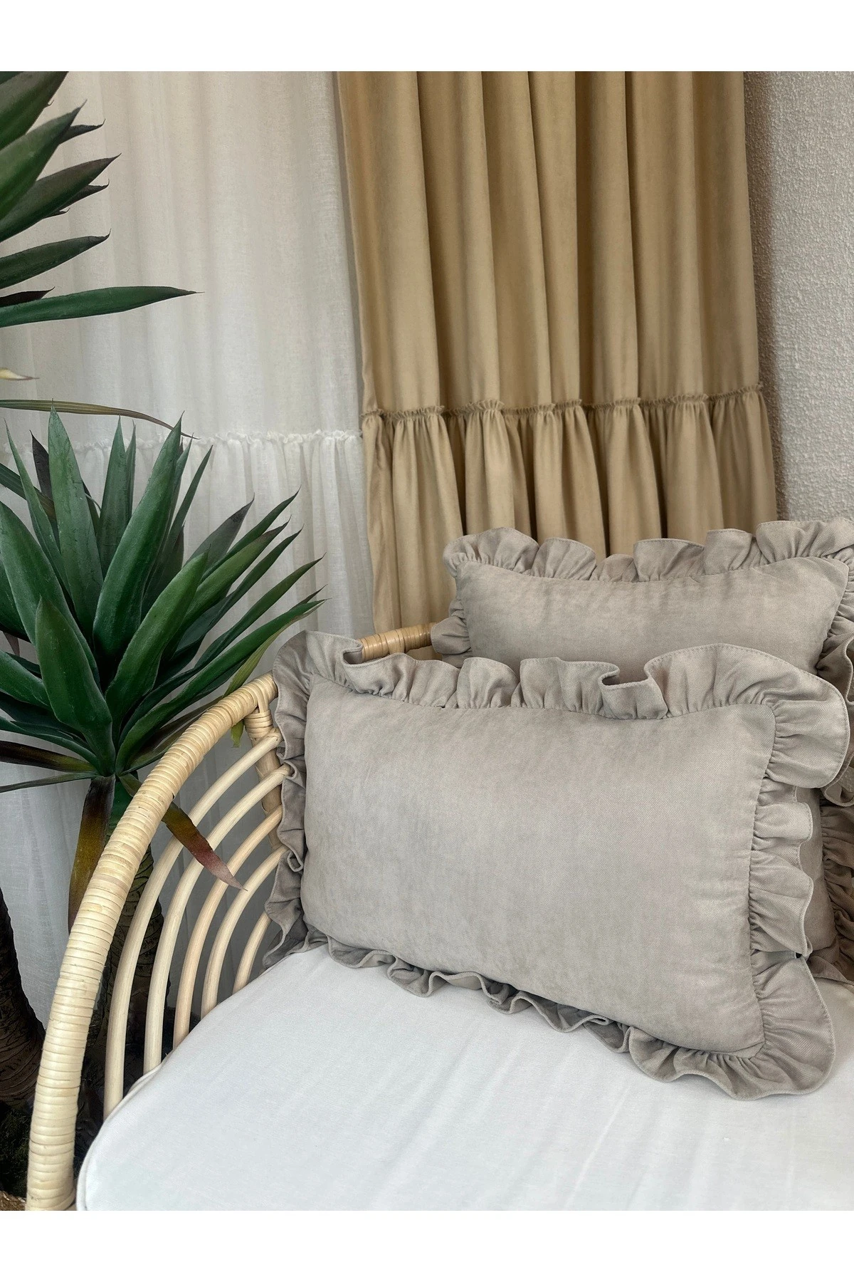 Kadife Doku Vintage Fırfırlı Kırlent Kılıfları 1