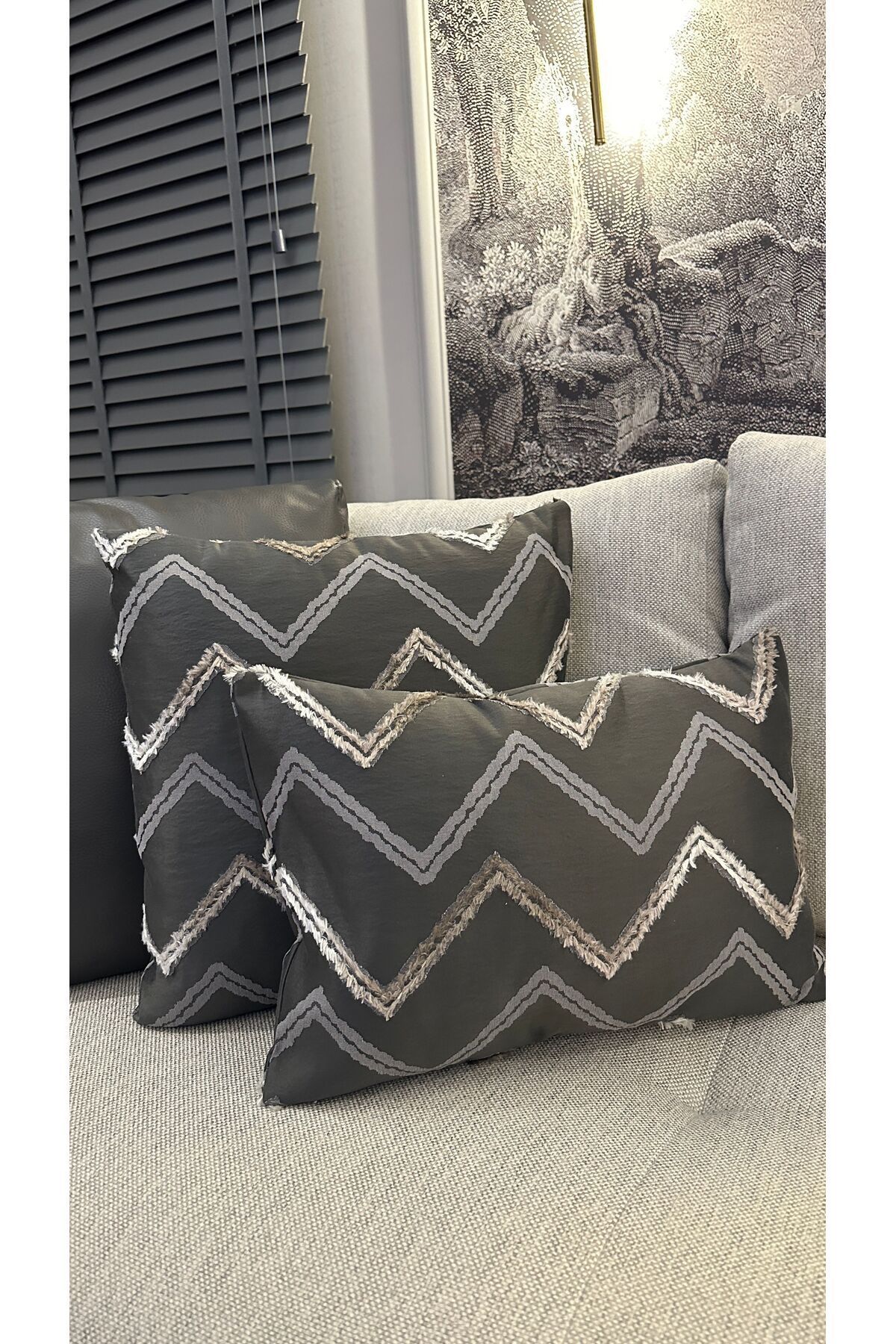 Ria Füme Gri Zikzak Püskül Detaylı Kırlent Kılıfı