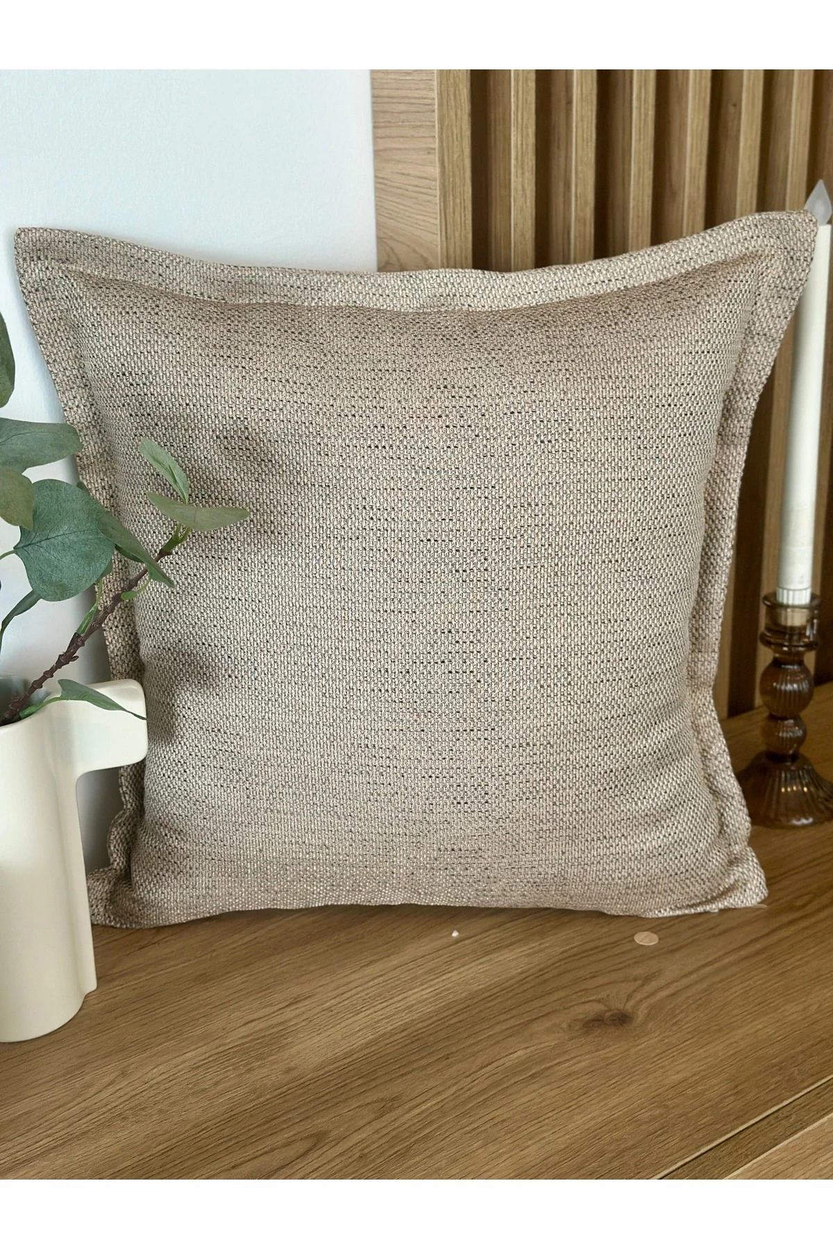 Bej Bronz Detaylı Kırlent Kılıfı