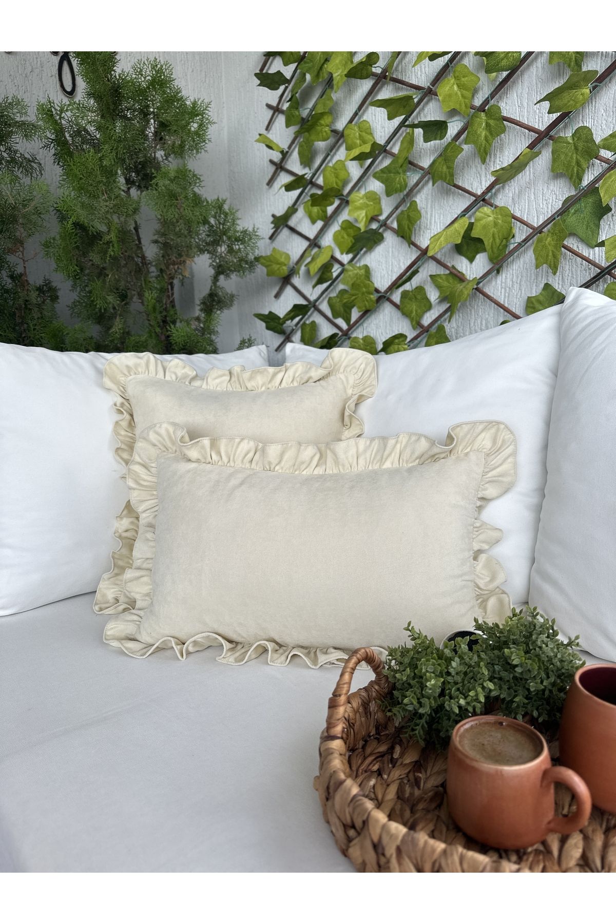 Vıntage Fırfırlı Fil Dişi Rengi Kırlent Kılıfı