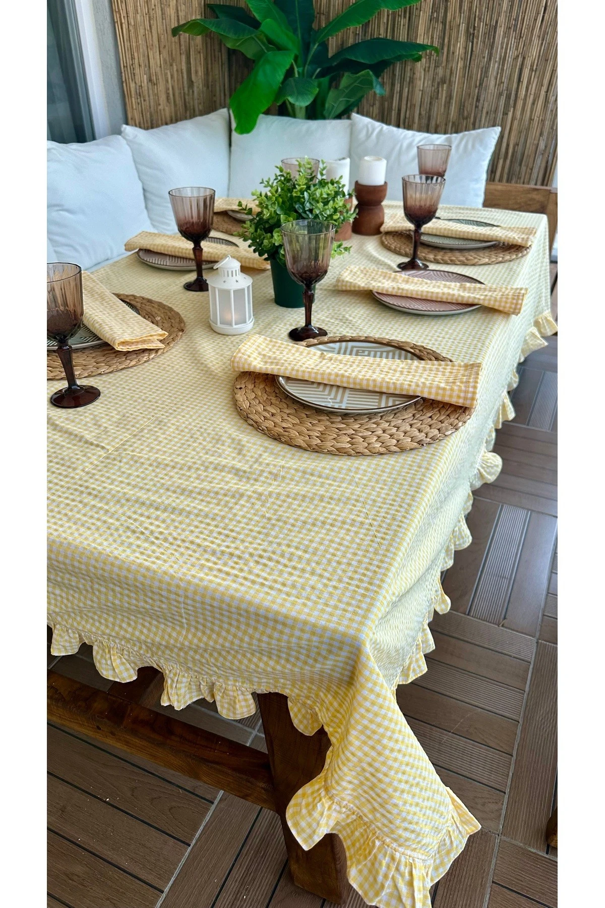 Thin Keten Sarı Pötikare Fırfırlı Masa Örtüsü