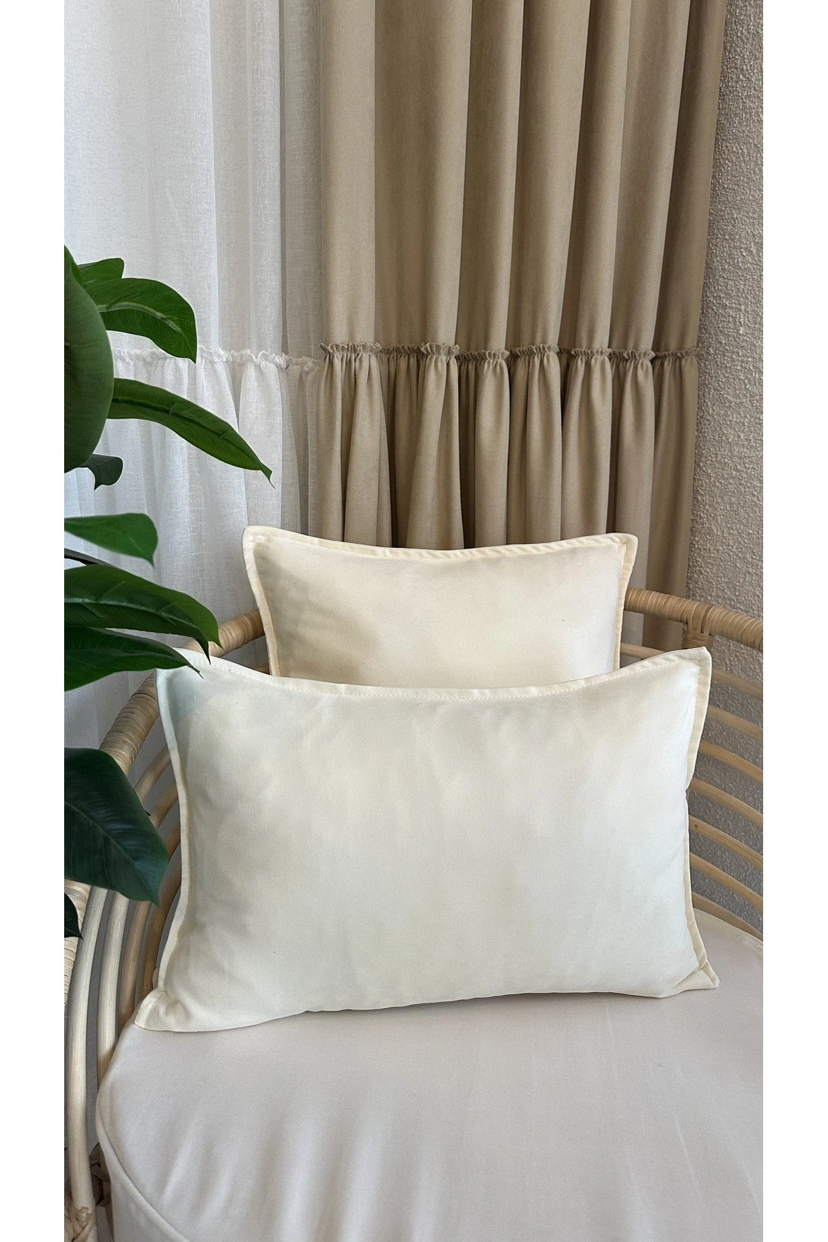 Kadife Dokulu Ekru Kırlent Kılıfı