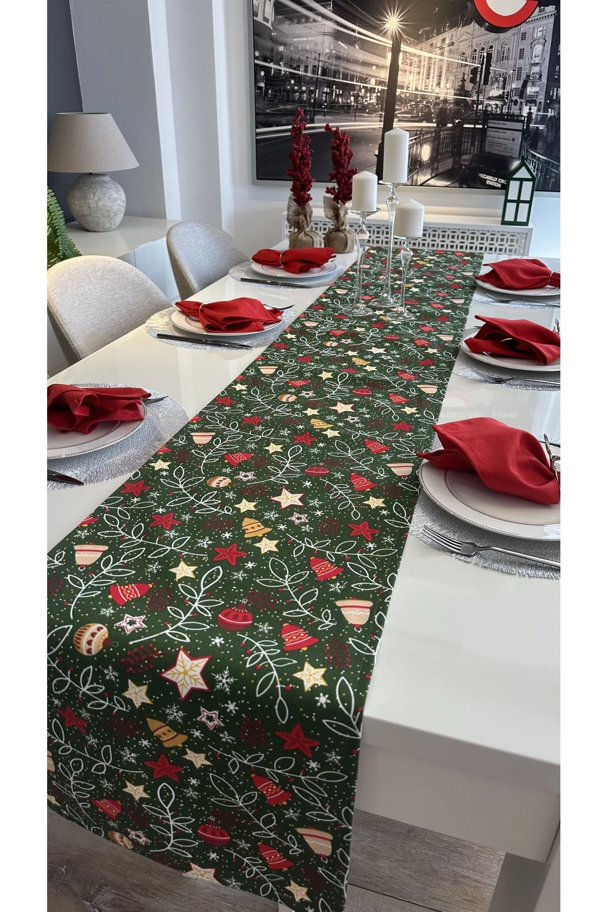 Yeni Yıl Temalı Yeşil Kırmızı Yılbaşı Runner (PEÇETE DAHİL DEĞİL)