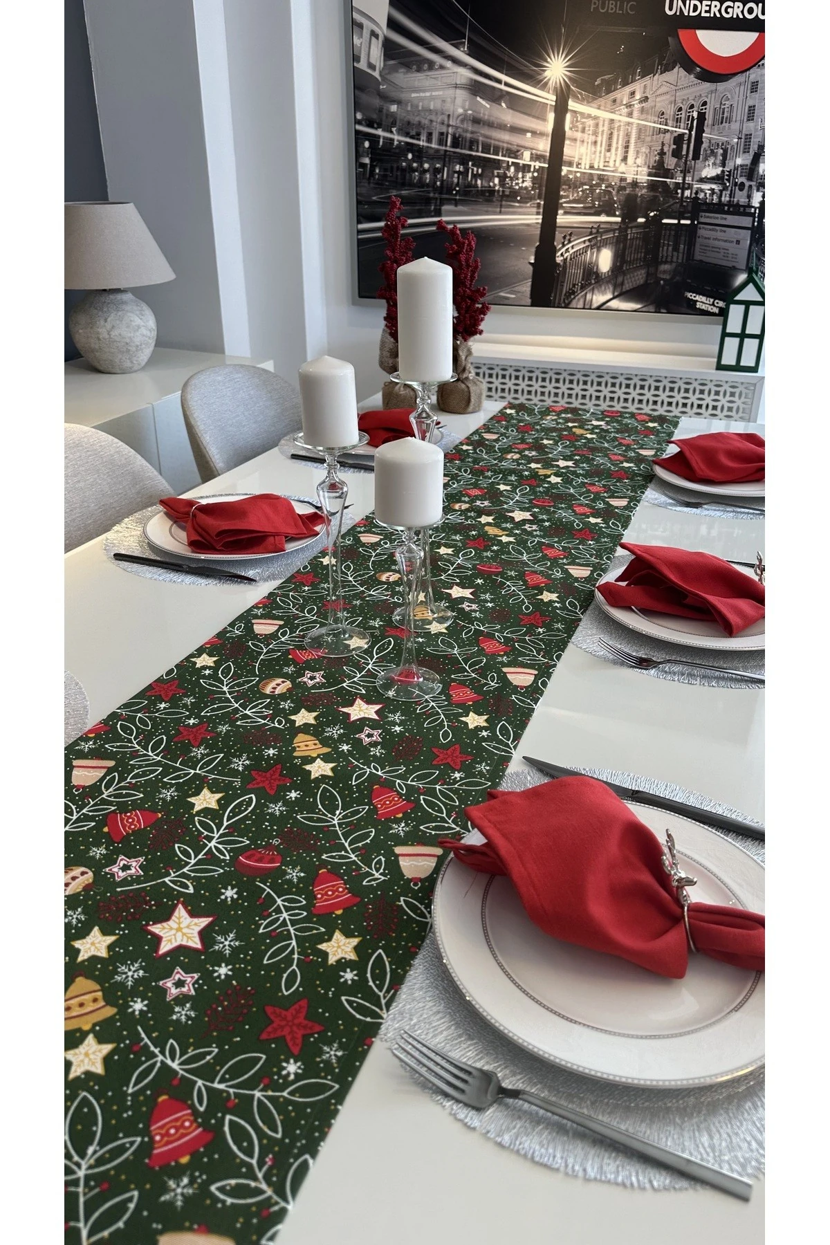 Yeni Yıl Temalı Yeşil Kırmızı Yılbaşı Runner (PEÇETE DAHİL DEĞİL)