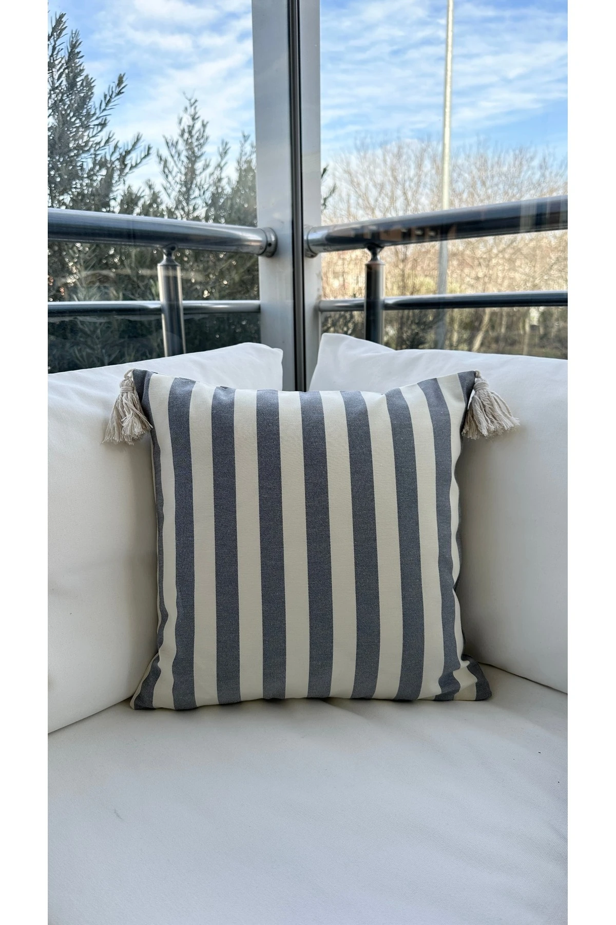 2‘li Keten Püskül Detaylı Kırlent Seti - 1