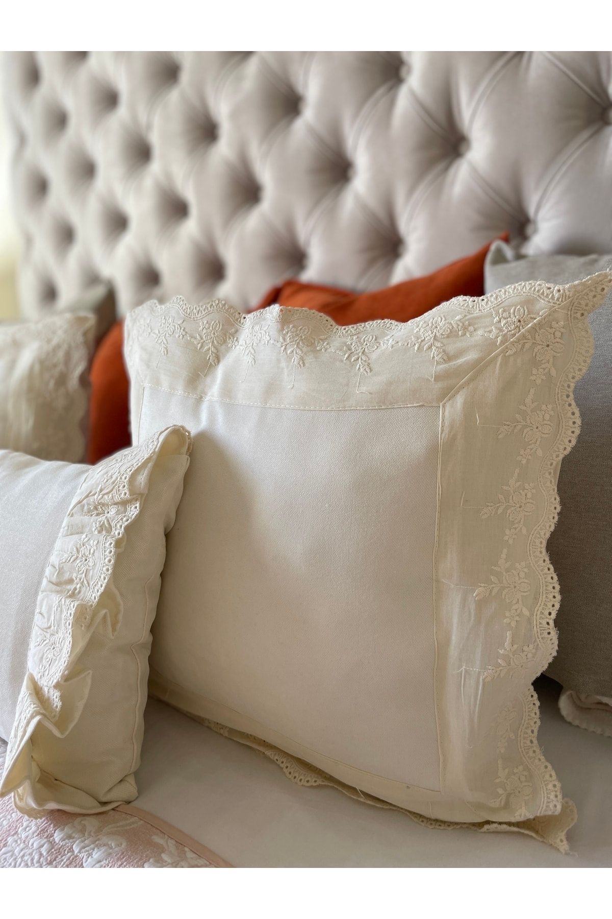 Fisto Detaylı Ekru Rengi Kırlent Kılıfı Bohem Kırlent Kılıfı