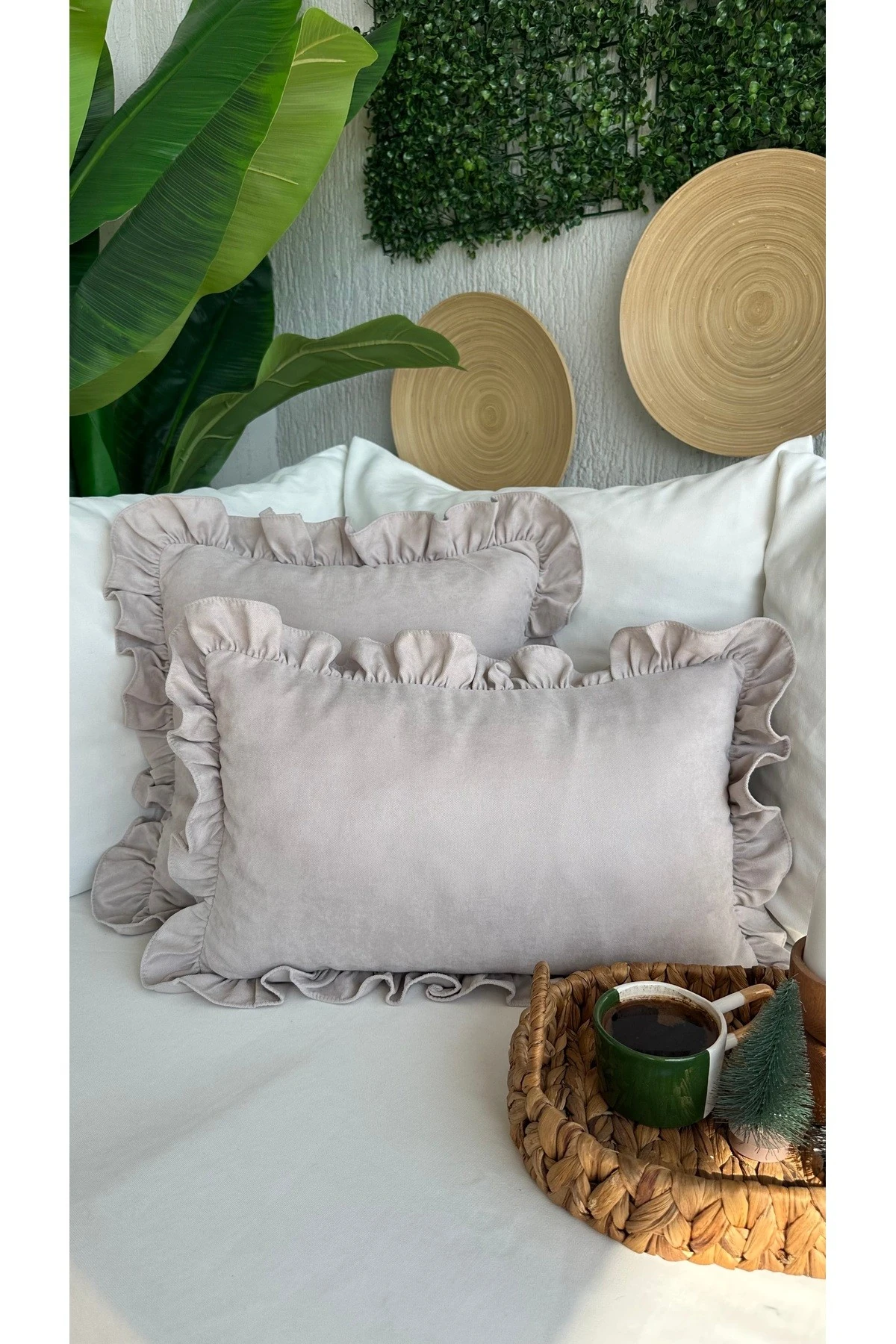 Vintage Taş Rengi Fırfırlı Kırlent Kılıfı 1 Ad