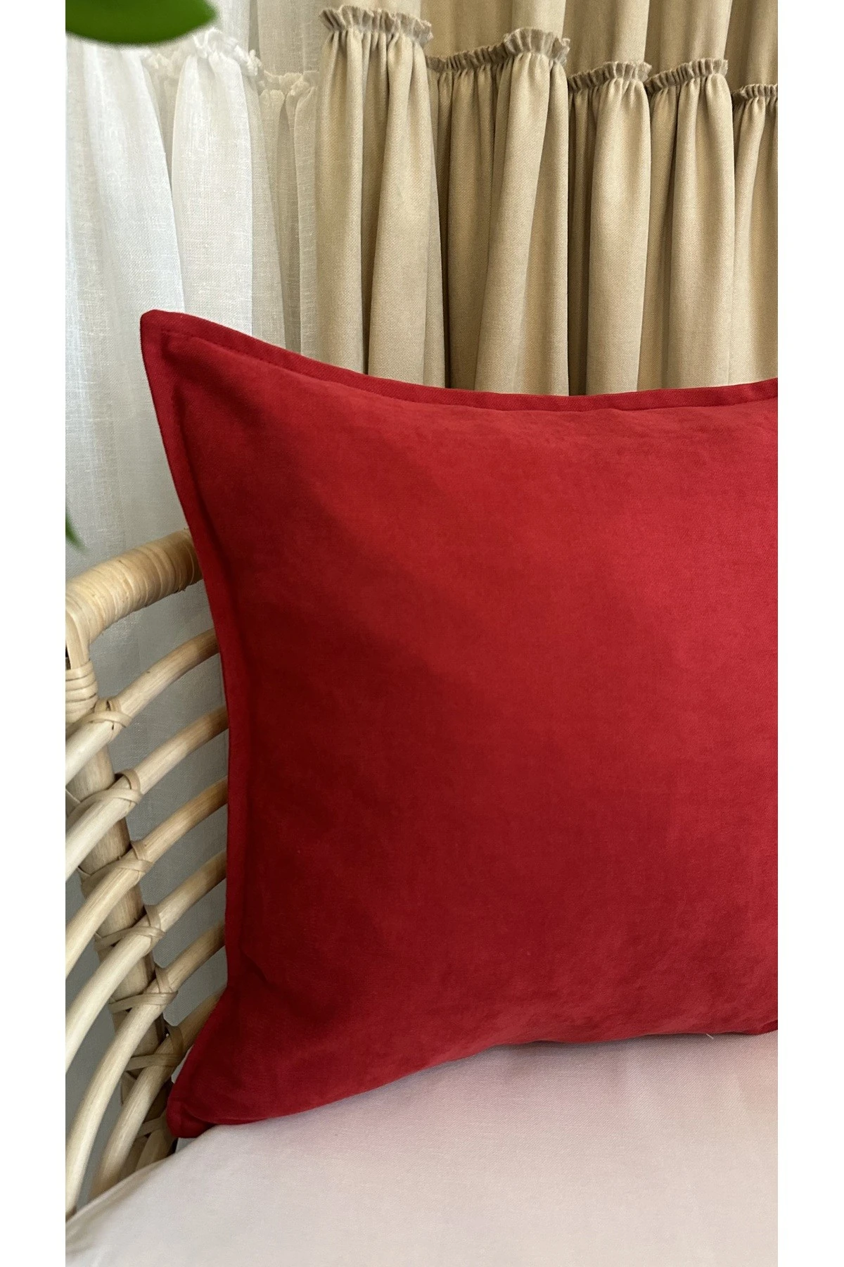 Kadife Dokulu Düz Kırlent Kılıfı