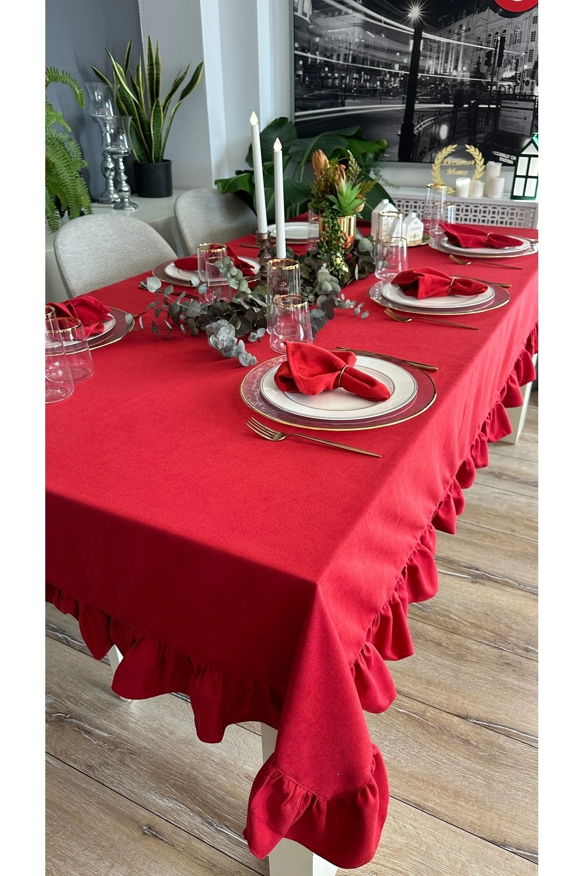 Kadife Dokulu Dertsiz Vintage Fırfırlı Masa Örtüsü