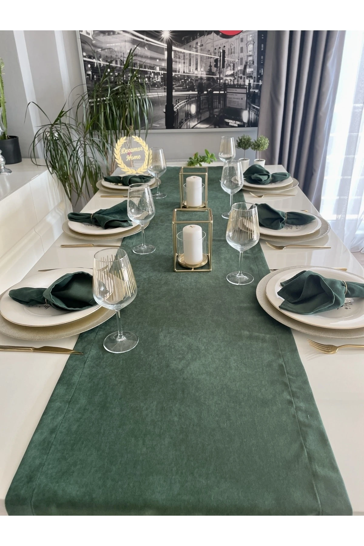 Kadife Dokulu Dertsiz Koyu Yeşil Runner Yılbaşı Özel Masası