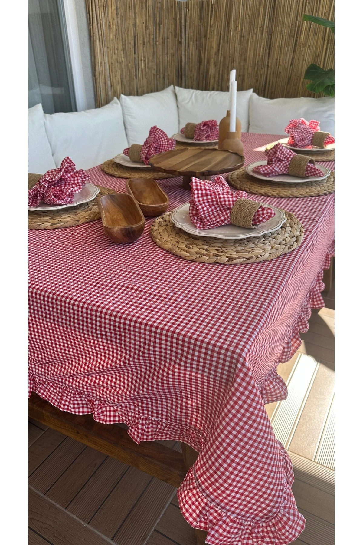 Thin Keten Pötikare Fırfırlı Masa Örtüsü