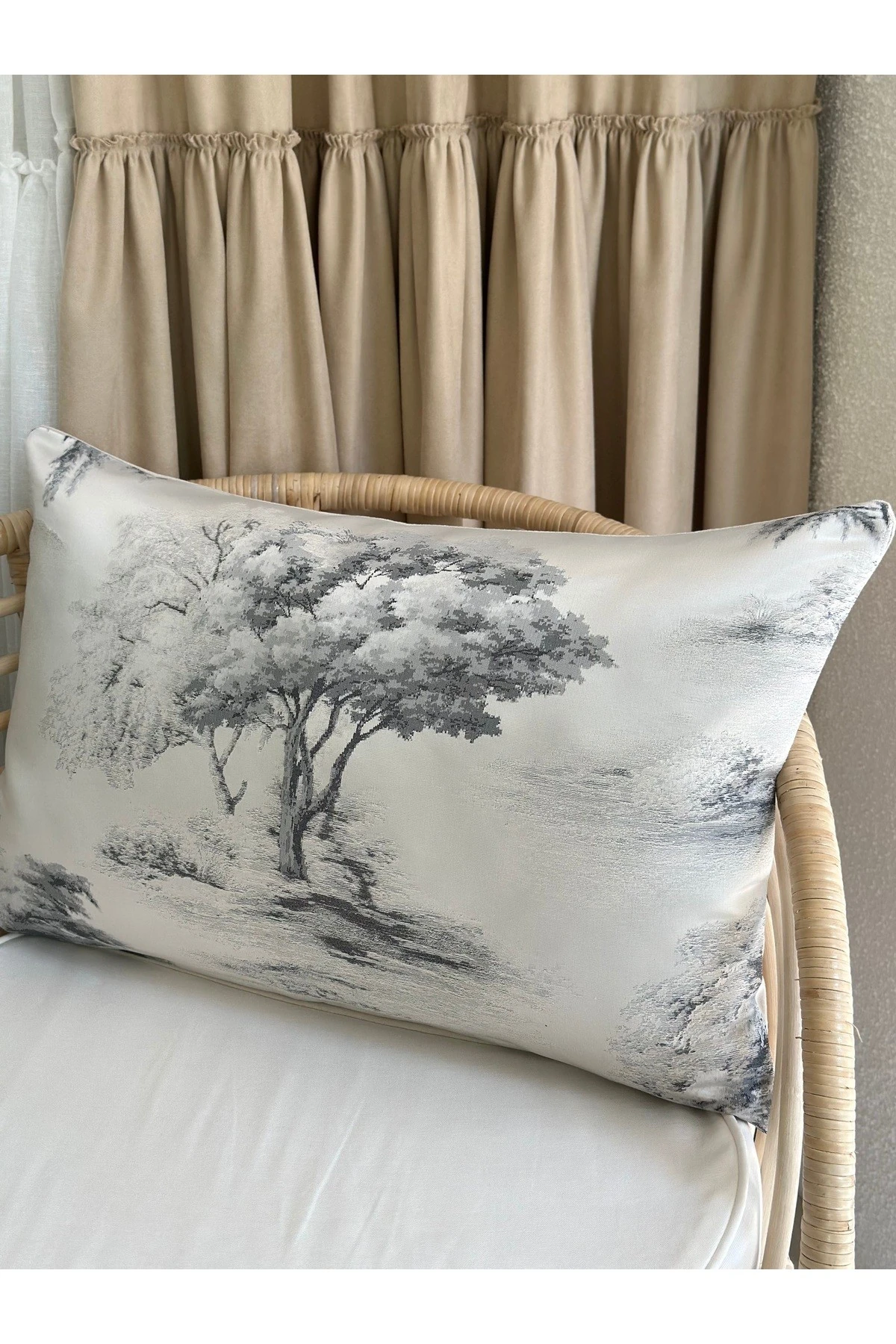 Modern Dokuma Kımaş Salon Platin Gri Ağaç Desenli Salon Kırlent Kılıfı