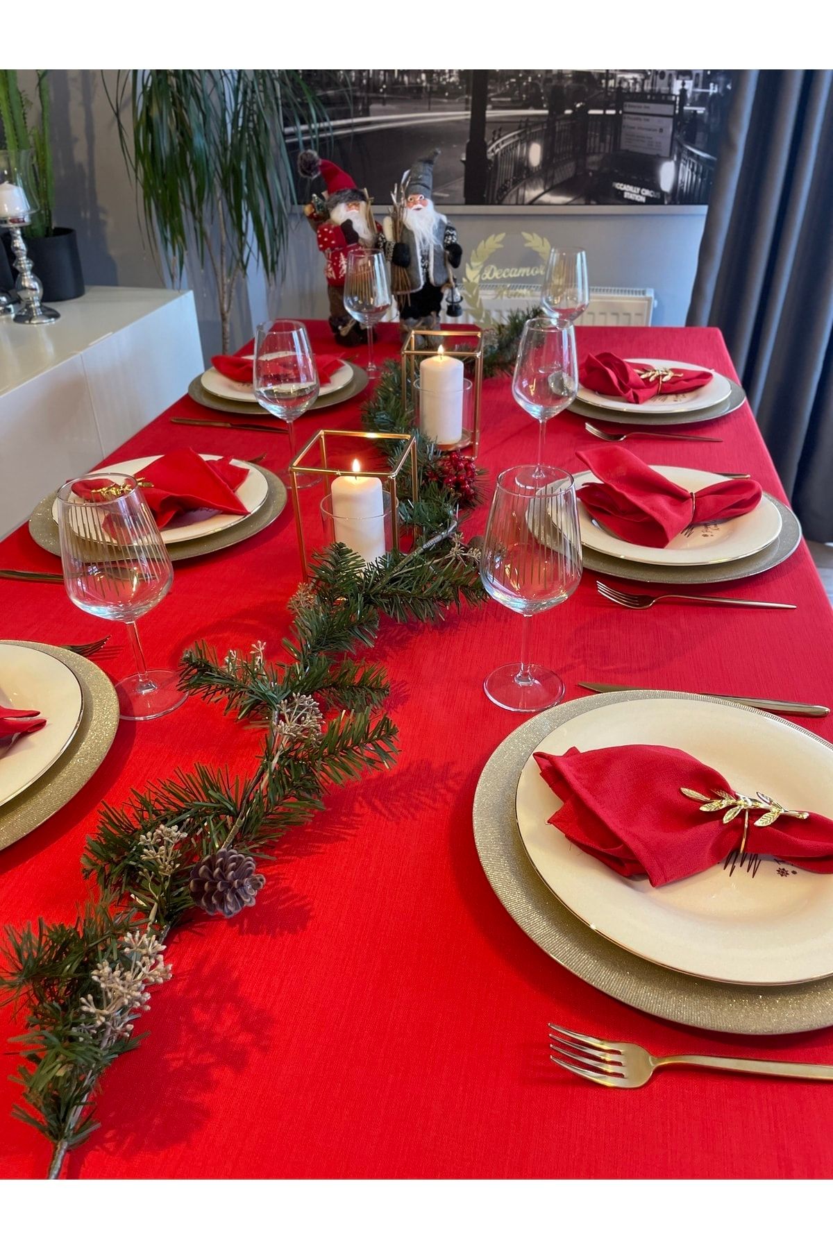 Keten Dokulu  Kırmızı Masa Örtüsü Yılbaşı Masası