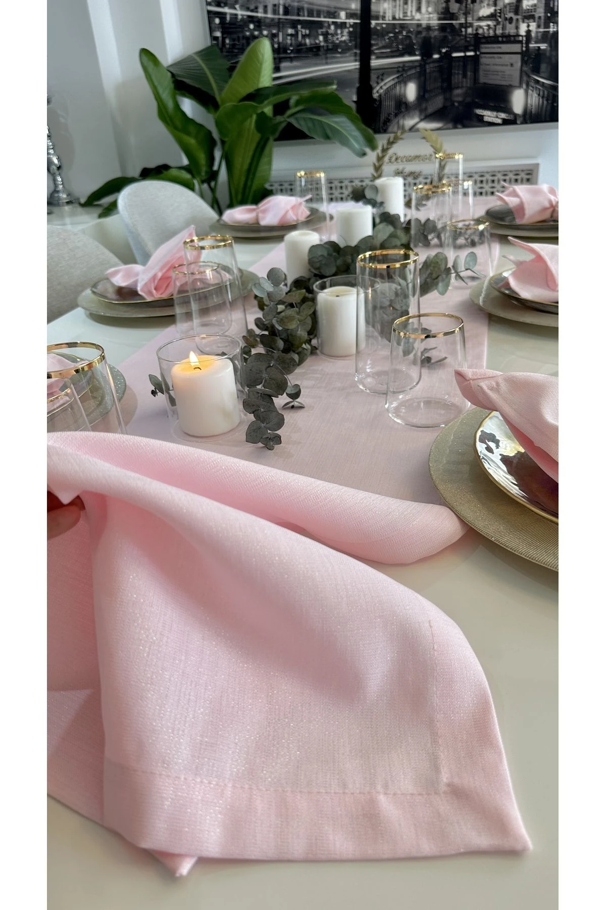 Dertsiz Simli Şeker Pembe Keten Dokulu Runner