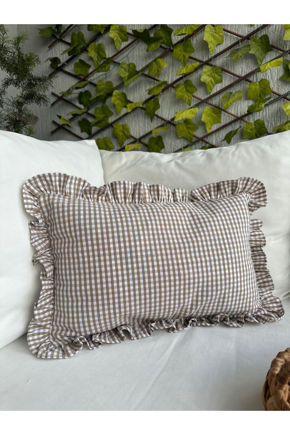 Pamuk Keten Mini Pötikare Fırfırlı Kırlent Kılıfı