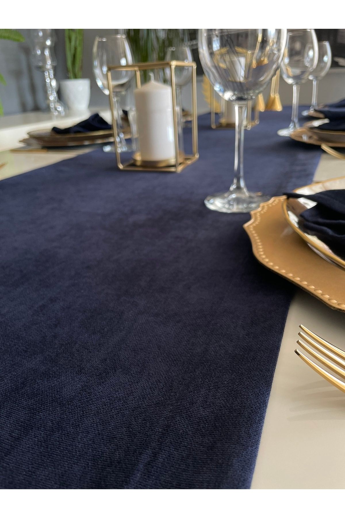 Kadife Dokulu Dertsiz Lacivert Uzun Runner