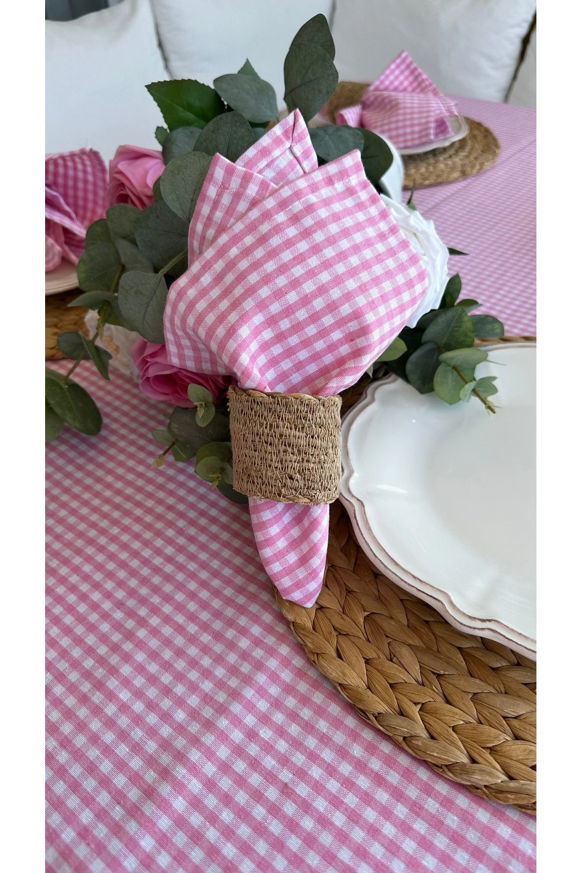 6 ‘lı Pötikareli Leke Tutmaz Pembe Peçete