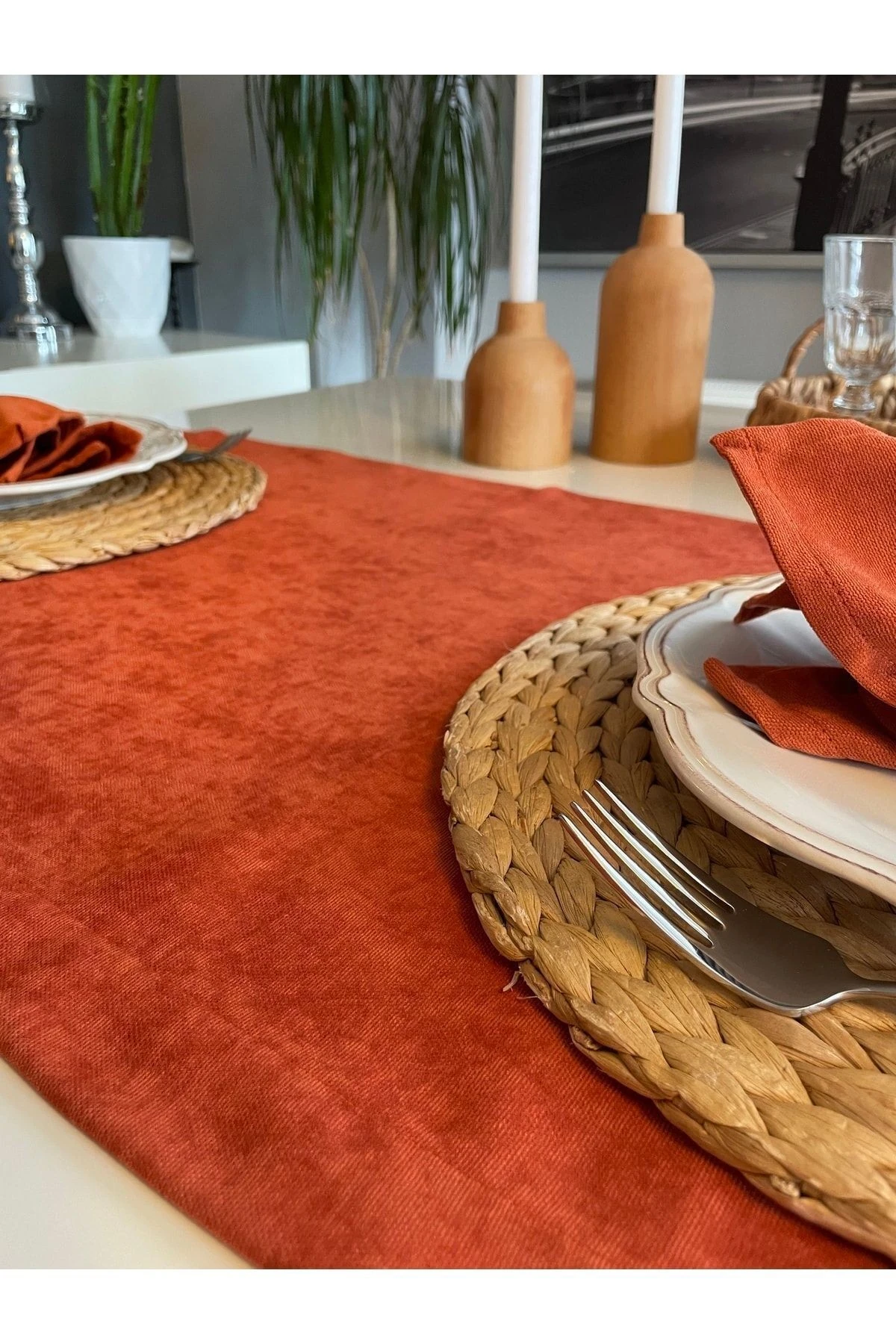 Kadife Dokulu Dertsiz Kiremit Tarçın Runner 1 Ad