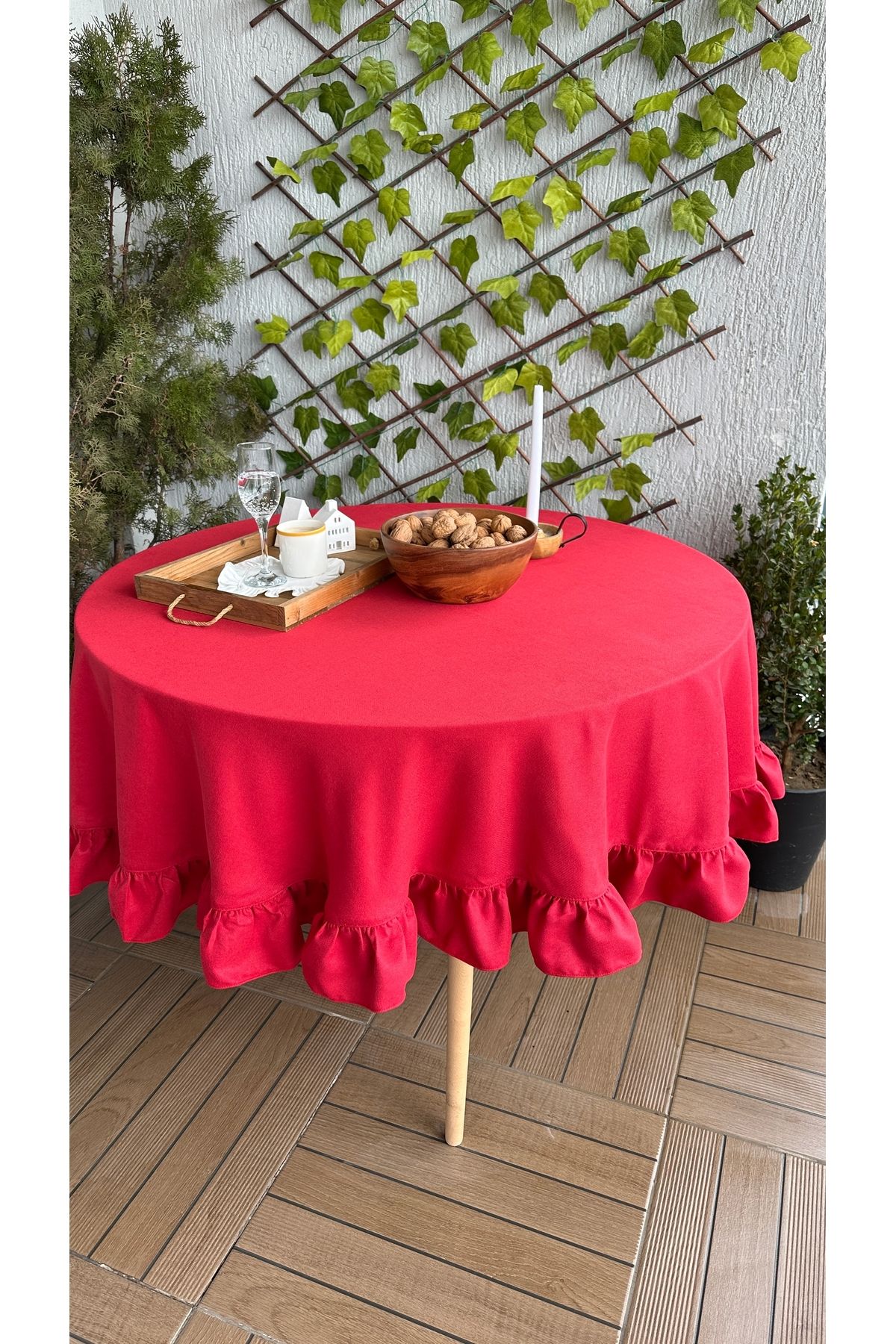 Kadife Dokulu Dertsiz Fırfırlı Vintage Yuvarlak Masa Örtüsü