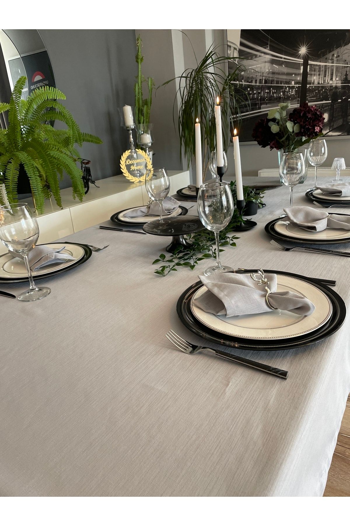 Keten Dokulu Dertsiz Açık Gri Masa Örtüsü