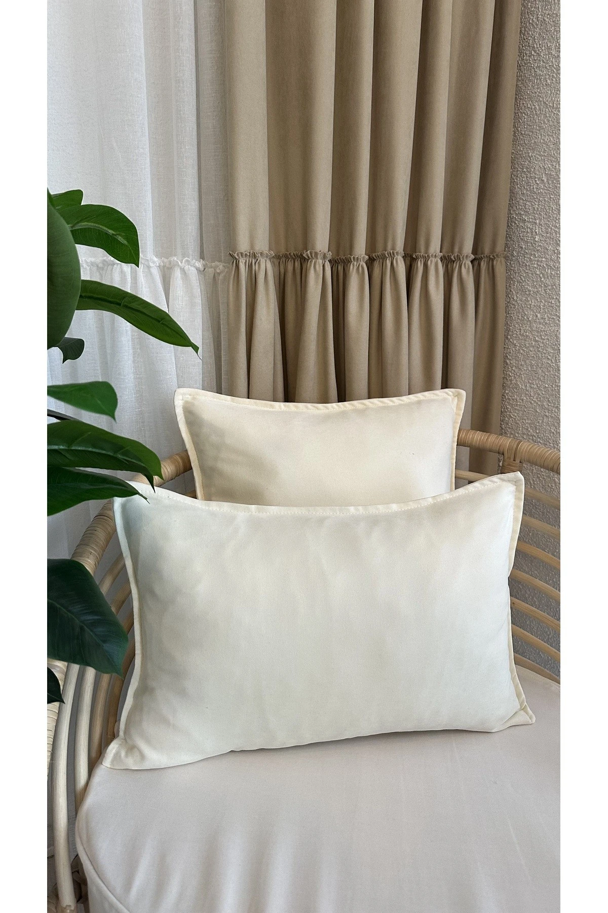 Kadife Dokulu Ekru Kırlent Kılıfı