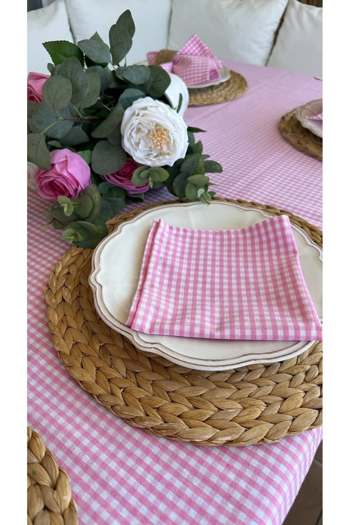 6 ‘lı Pötikareli Leke Tutmaz Pembe Peçete