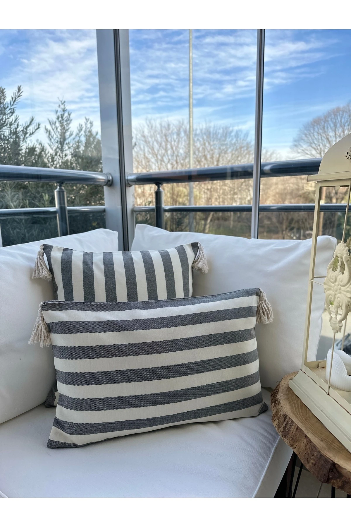 2‘li Keten Çizgi Desenli Püsküllü Füme-Ekru Kırlent Kılıfı Seti