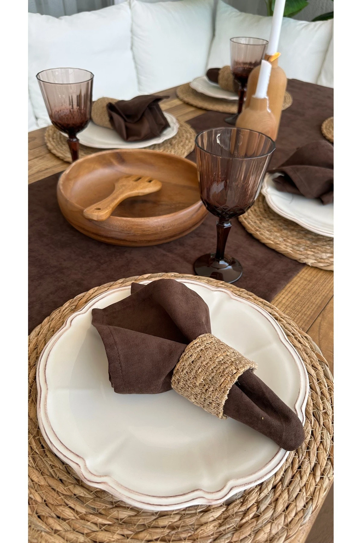 6 Adet Kadife Dokulu Dertsiz Koyu Kahverengi Renk Kumaş Peçete