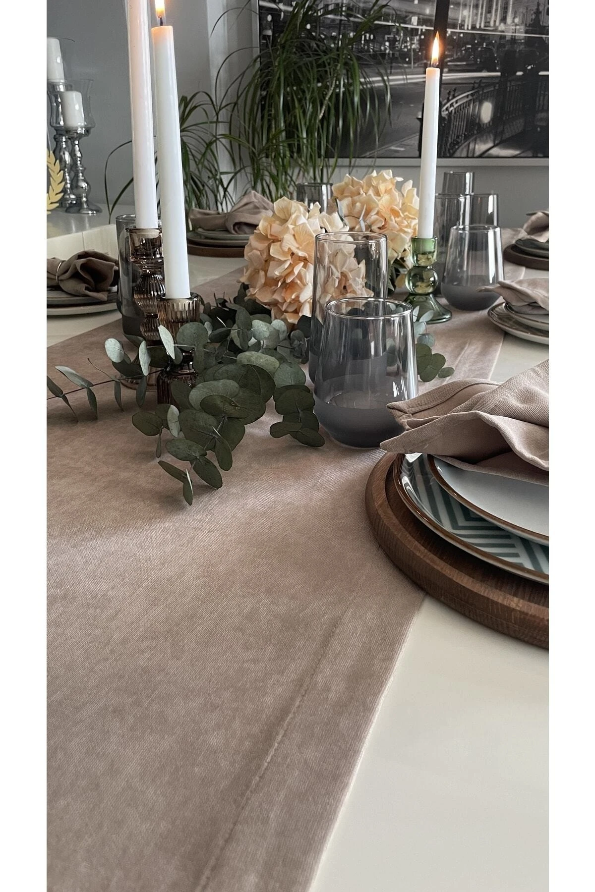 Kadife Dokulu Dertsiz Sütlü Kahve Uzun Runner