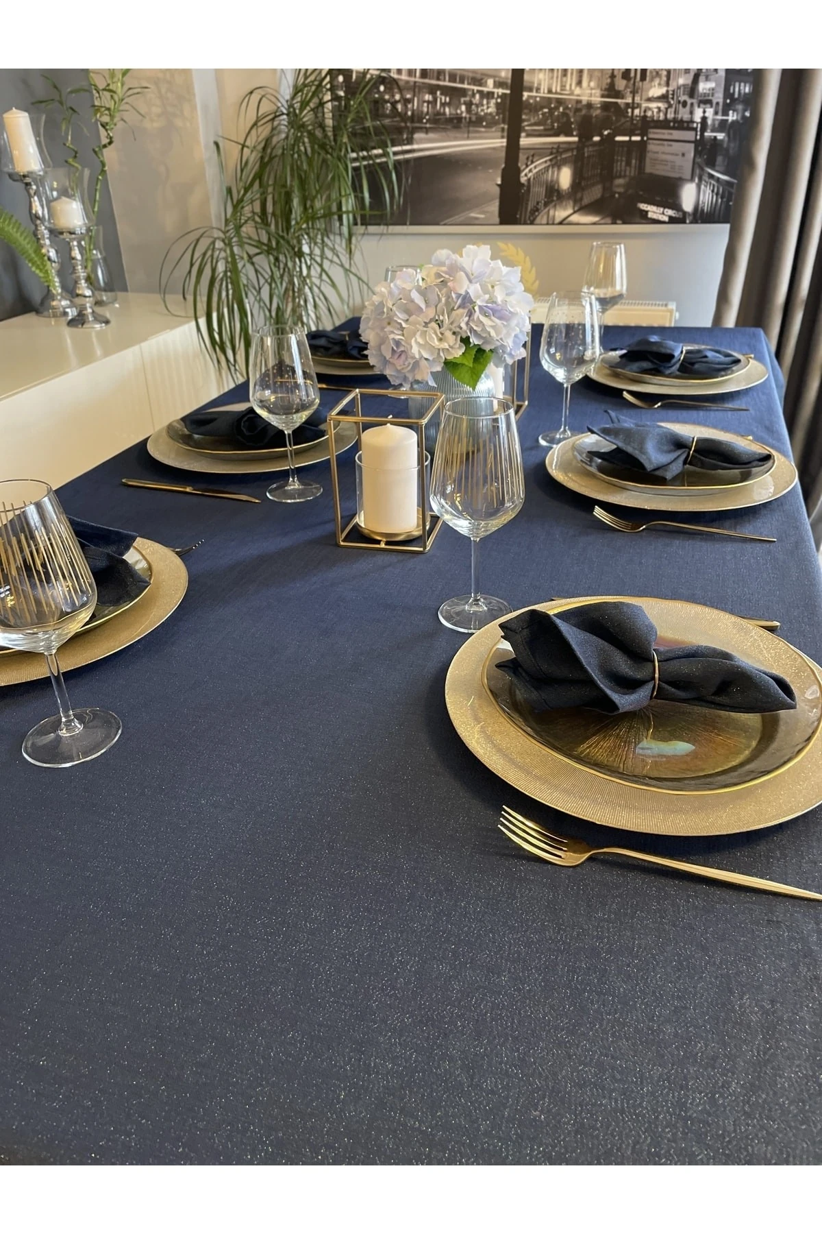 Keten Dokulu Simli Masa Örtüsü Düz Model