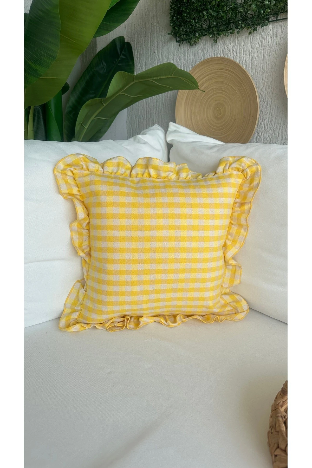 Keten Doku Vintage Pötikareli Fırfırlı Kırlent Kılıfı 3