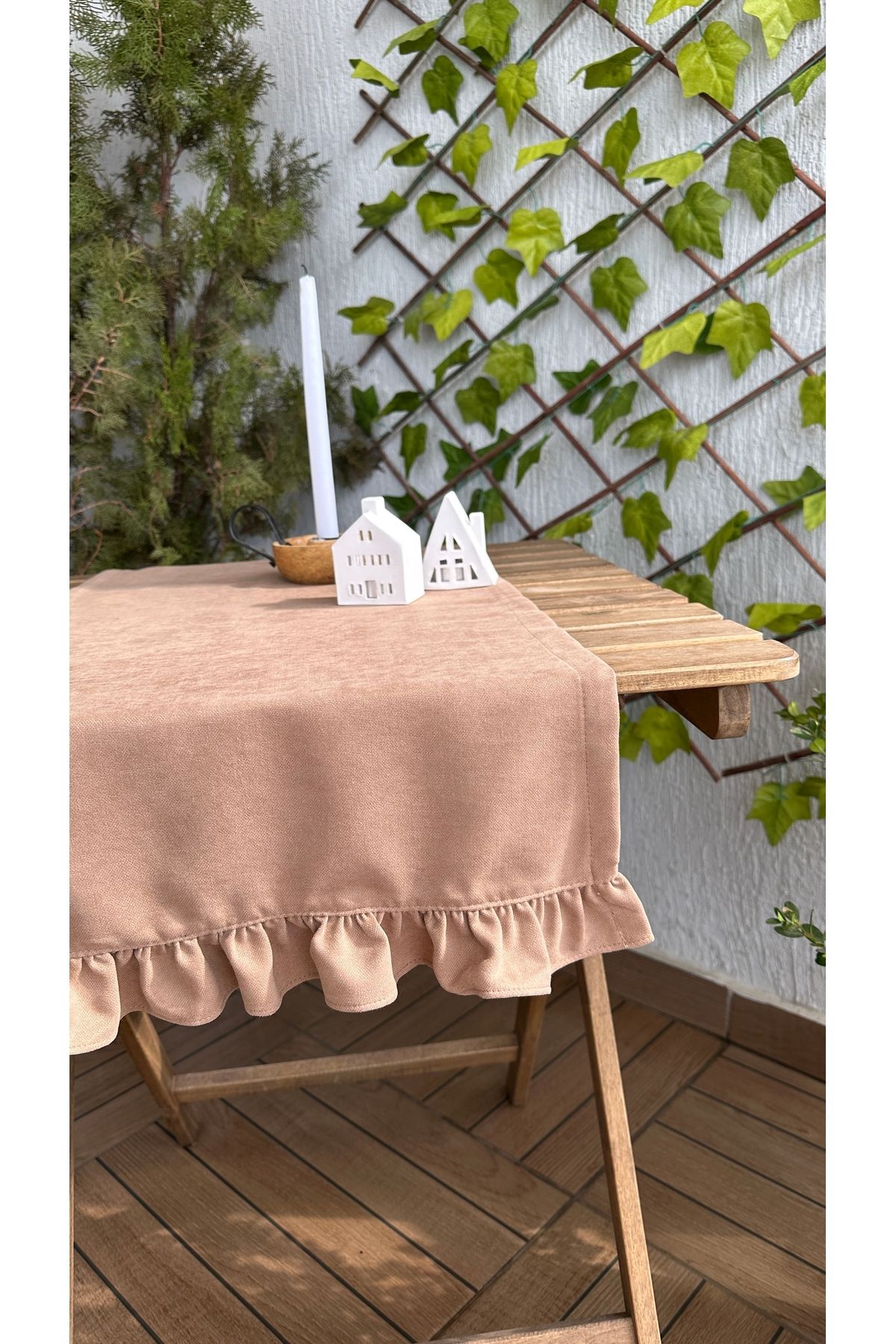 Kahverengi Fırfırlı Vintage Runner