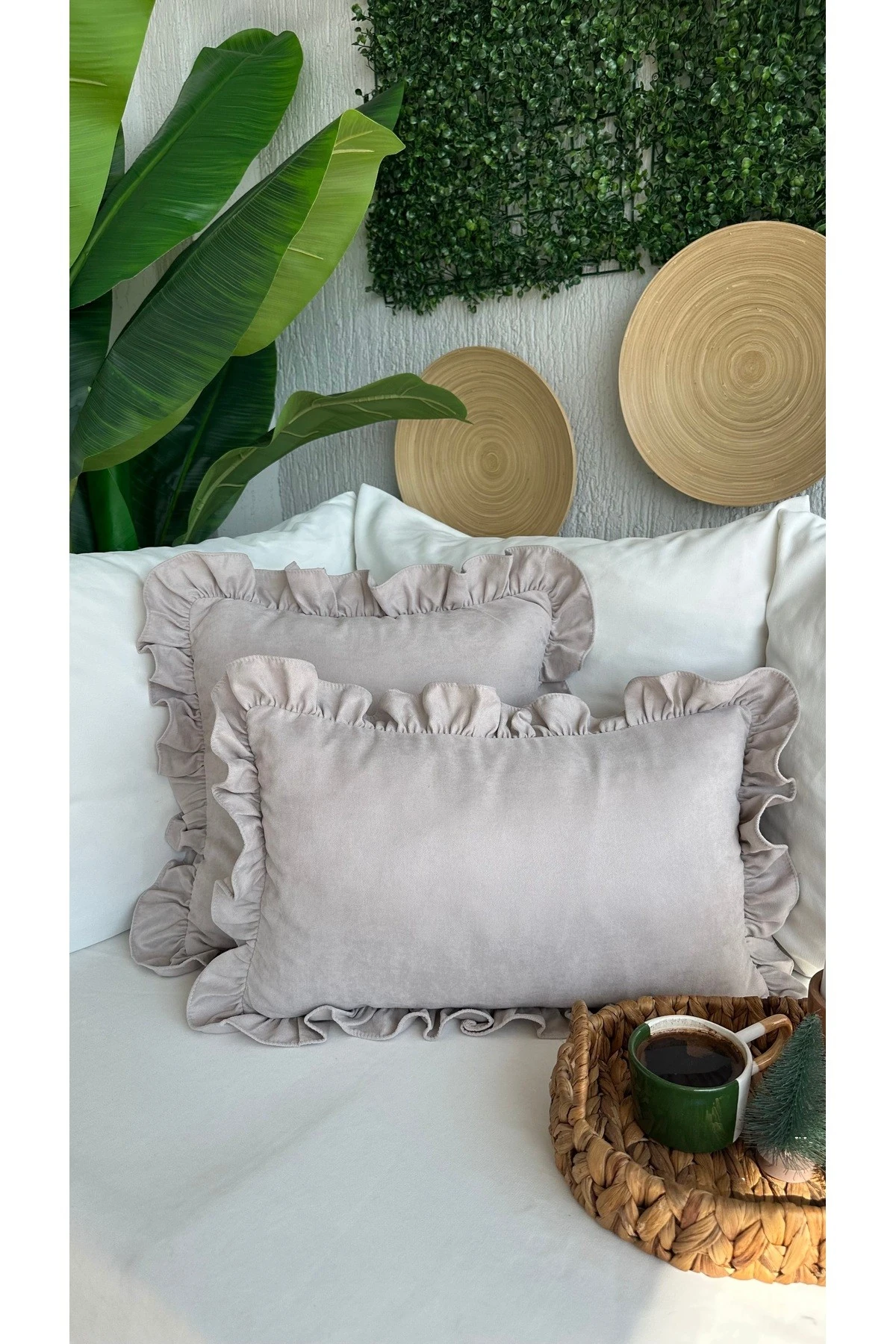 Vintage Taş Rengi Fırfırlı Kırlent Kılıfı 1 Ad