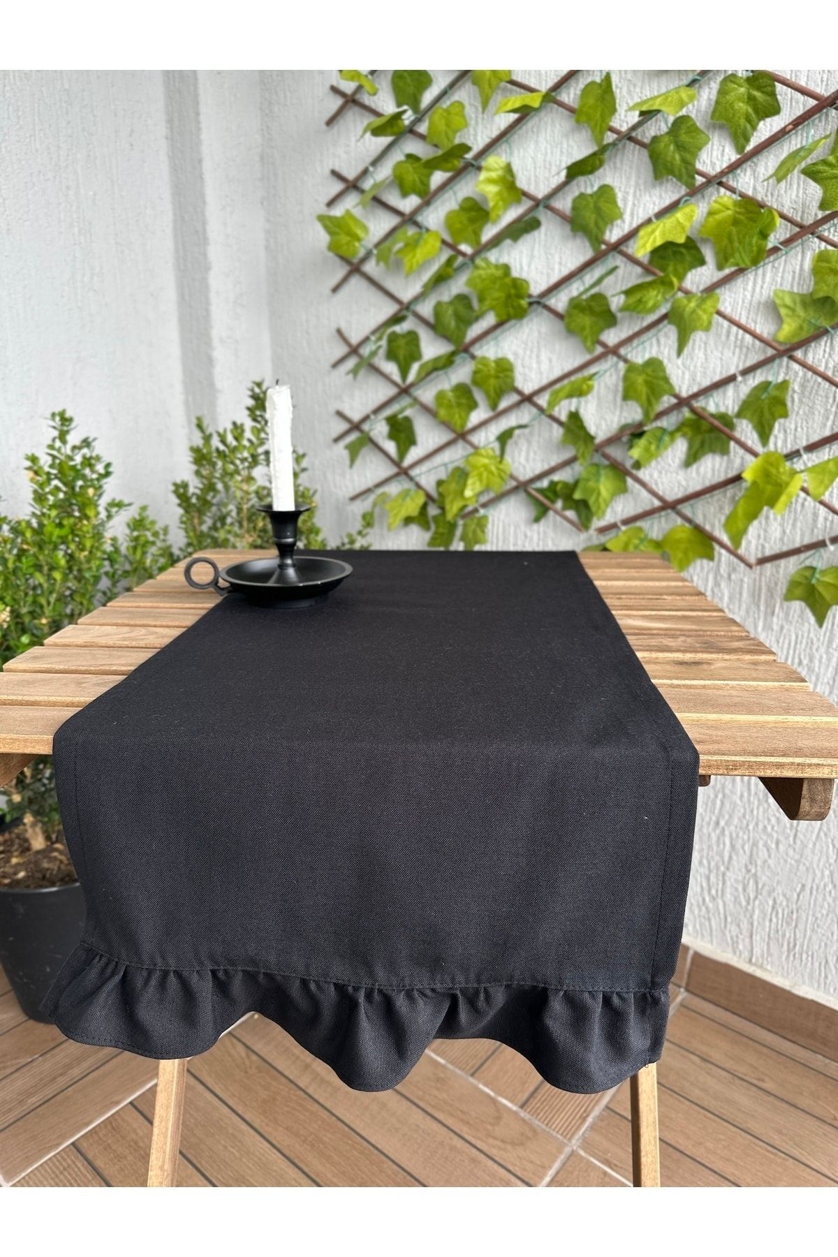 Siyah Ham Keten Tek Kat Fırfırlı Dertsiz Runner