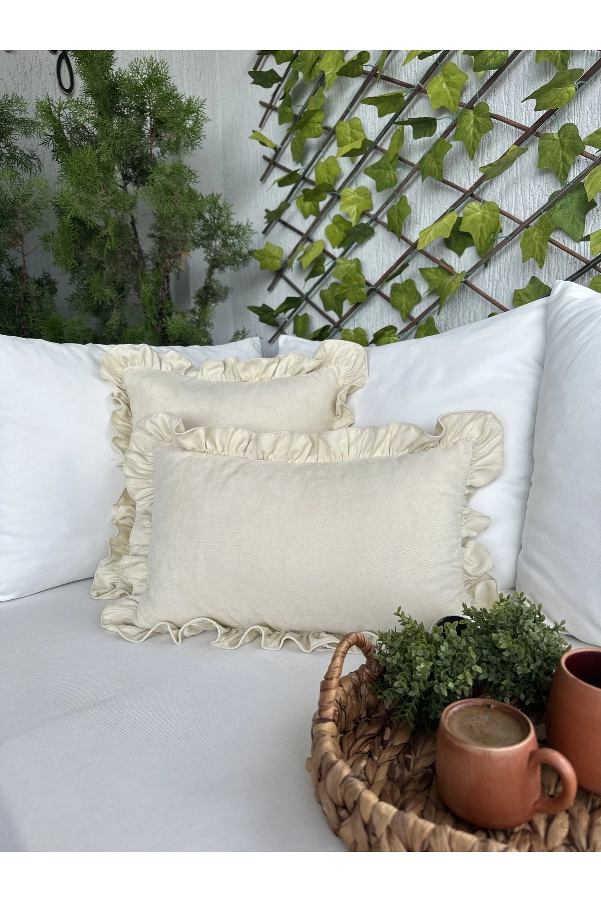 Vıntage Fırfırlı Fil Dişi Rengi Kırlent Kılıfı 1 Ad