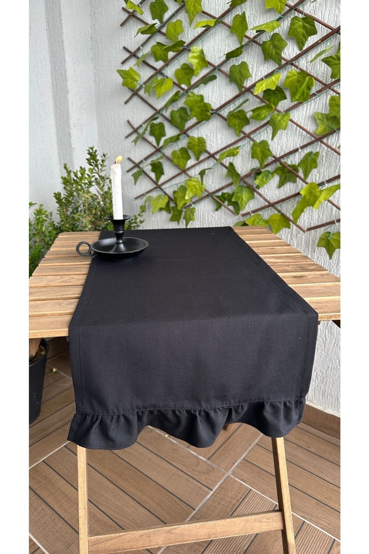 Siyah Ham Keten Tek Kat Fırfırlı Dertsiz Runner