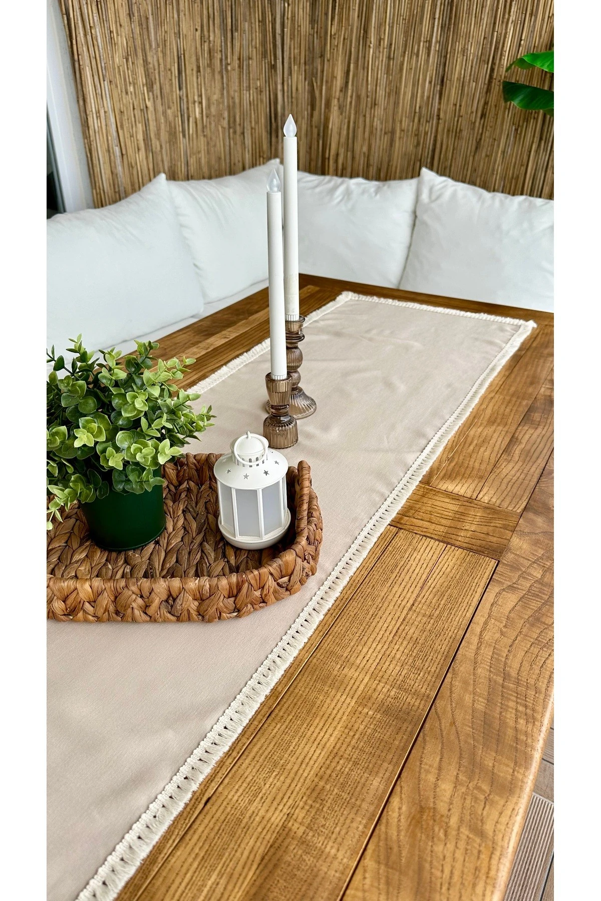 Püskül Detaylı Bej Runner 40 x 130 cm Leke Tutmaz Kumaş