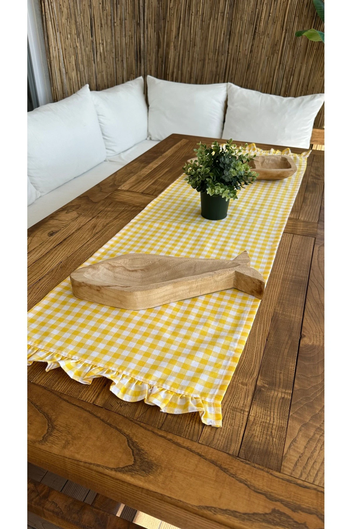 Sarı Pötikareli Fırfırlı Runner