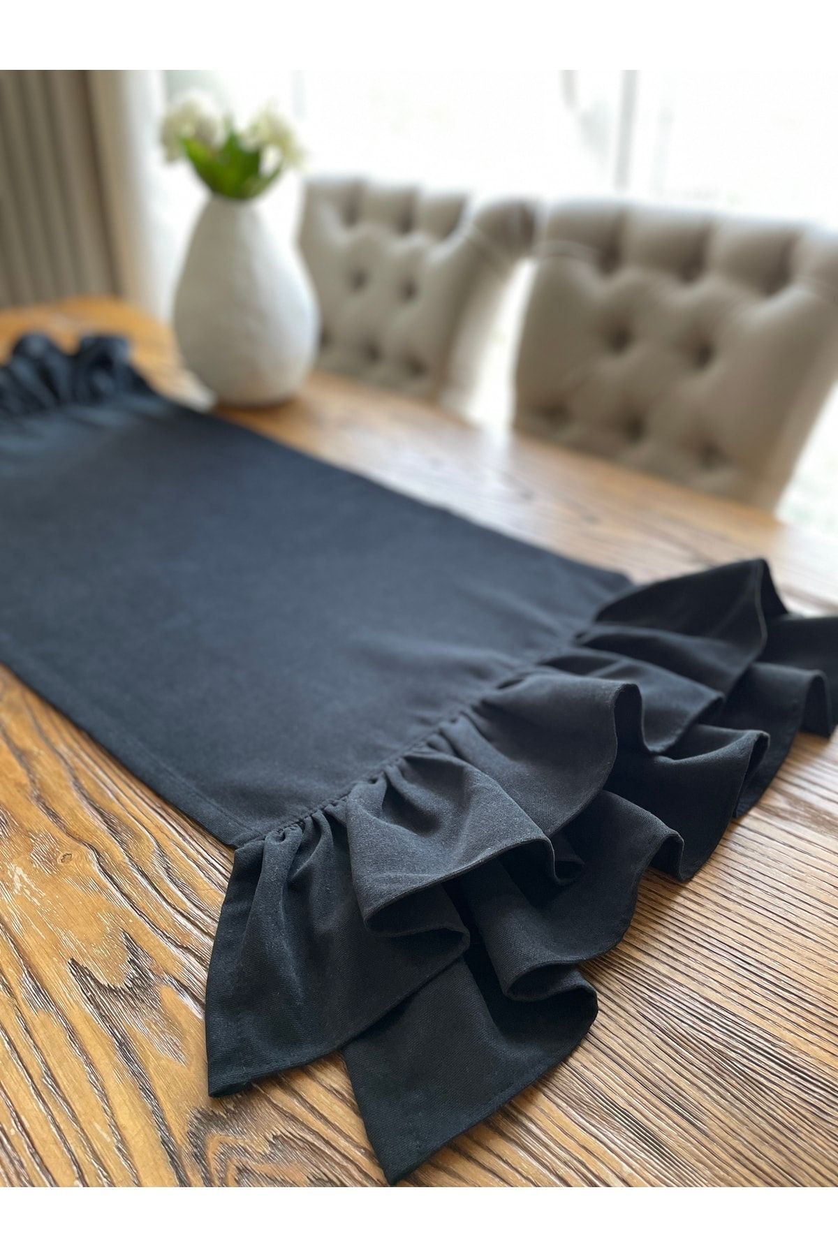 Siyah Çift Kat Fırfırlı Vintage Runner