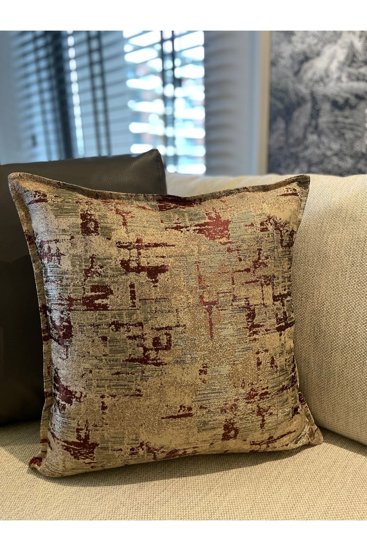 Gold Bakır Detaylı Kırlent Kılıfı